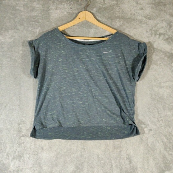 Nike Shirt Womens Medium Gray Breathable Dri-Fit Short Sleeve Running Gym Ladies - Picture 1 of 9